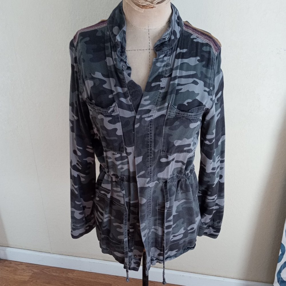 Shirt